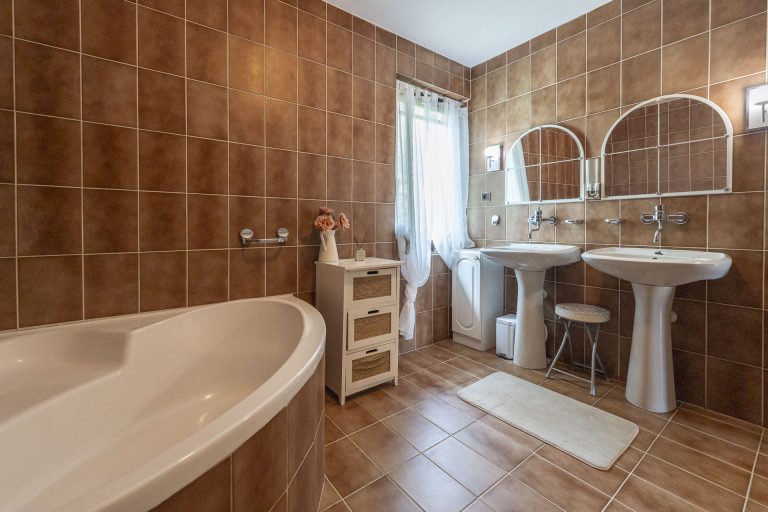 Rodinný dům s garáží – U Drachtinky, Hlinsko