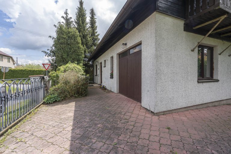 Rodinný dům s garáží – U Drachtinky, Hlinsko