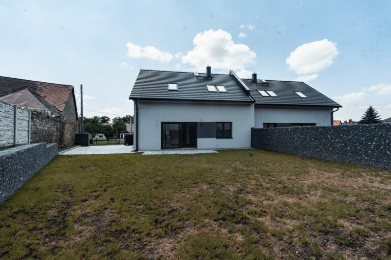 Rodinný dům 4+kk – Ronov nad Doubravou, jednotka 2