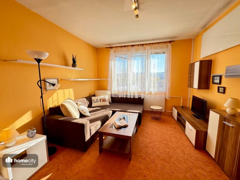 Prodej bytu 1+1, 31 m², Strašice