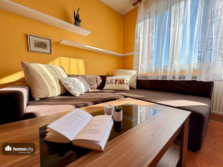 Prodej bytu 1+1, 31 m², Strašice